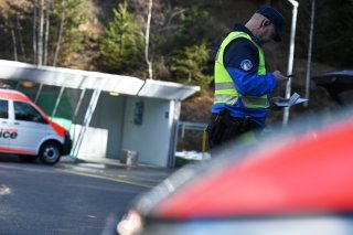 Les autorités poursuivent leurs contrôles routiers. (Image d'illustration)